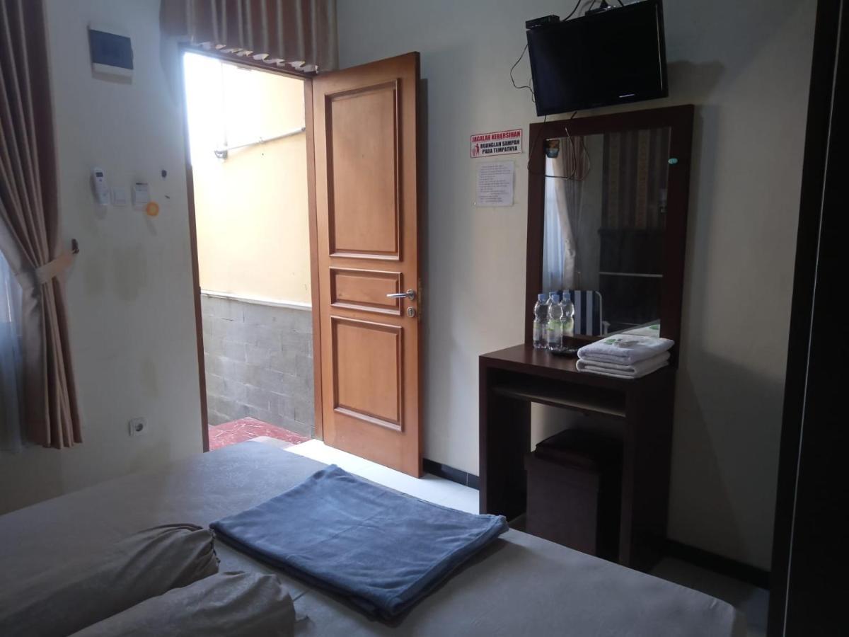 ג'פארה Riki Guesthouse Syari'Ah מראה חיצוני תמונה